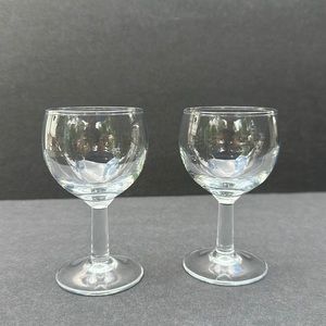 Vintage Cordial glasses - set of 2